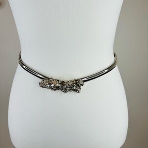 Chic Silver Women's Belt with Textured Accent